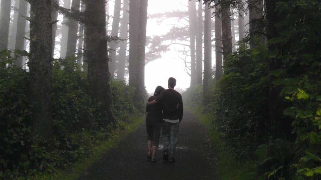ellen and michael on a hike in Washington state